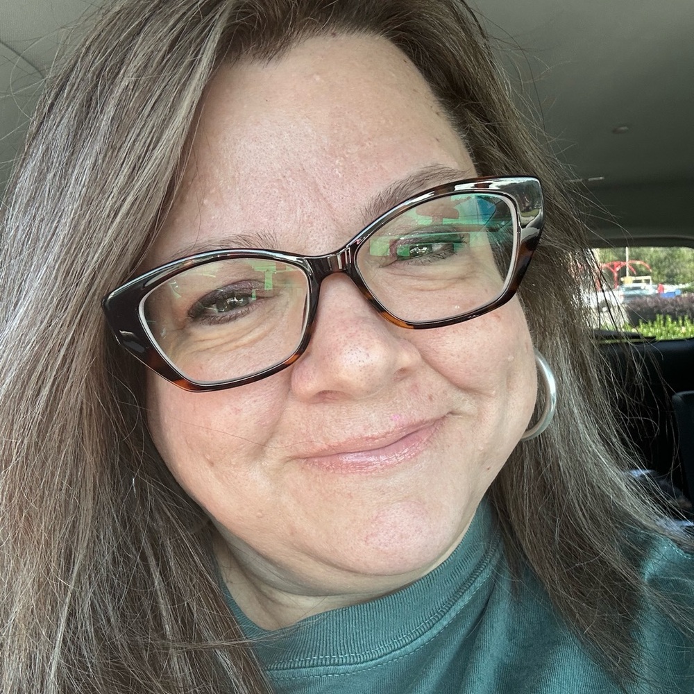 Meet your Posher, Christy